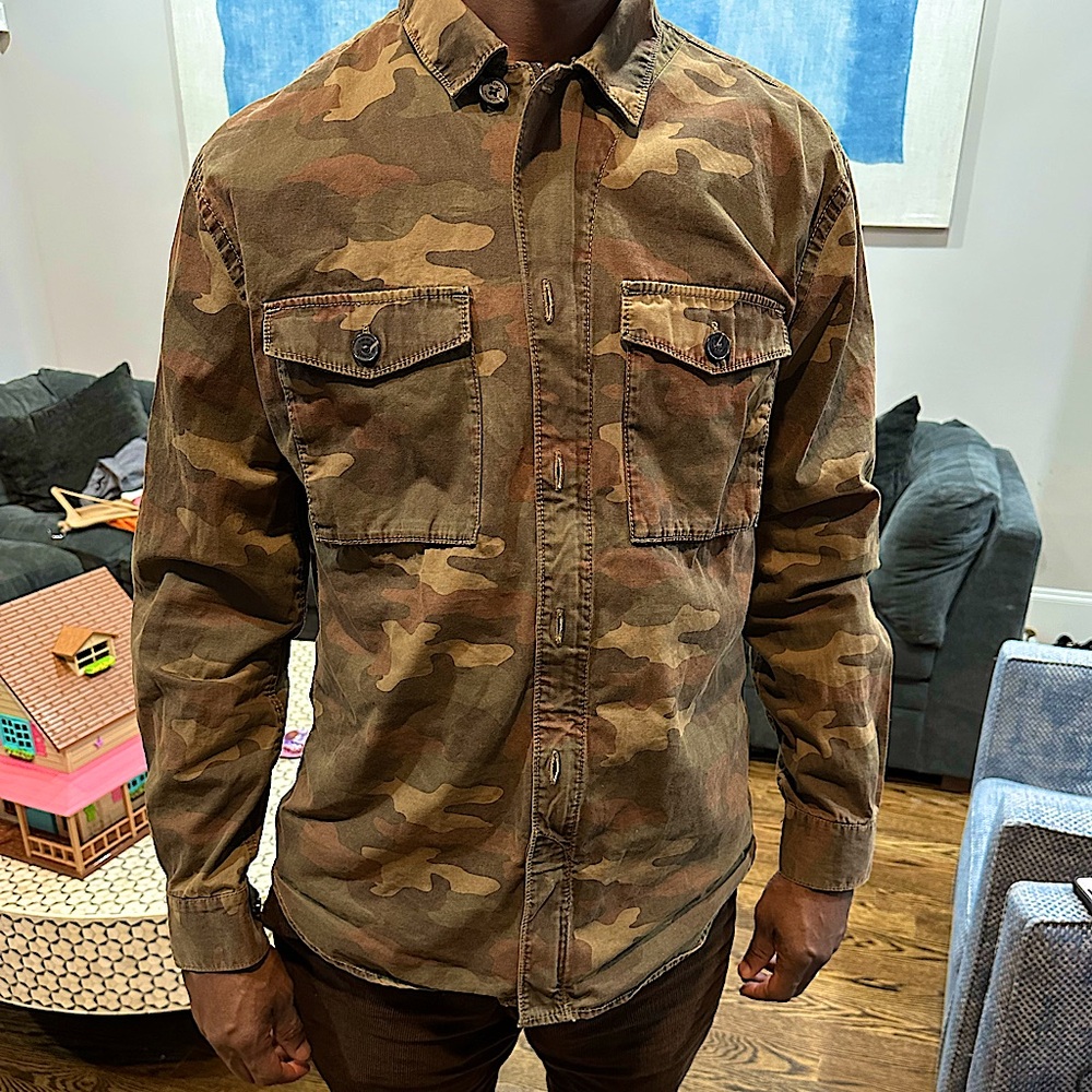Men’s French Connection Camouflage Utility Zip Shirt Jacket Size Large